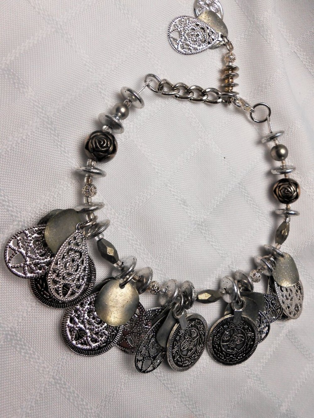 Handmade lightweight baladi-style bracelet